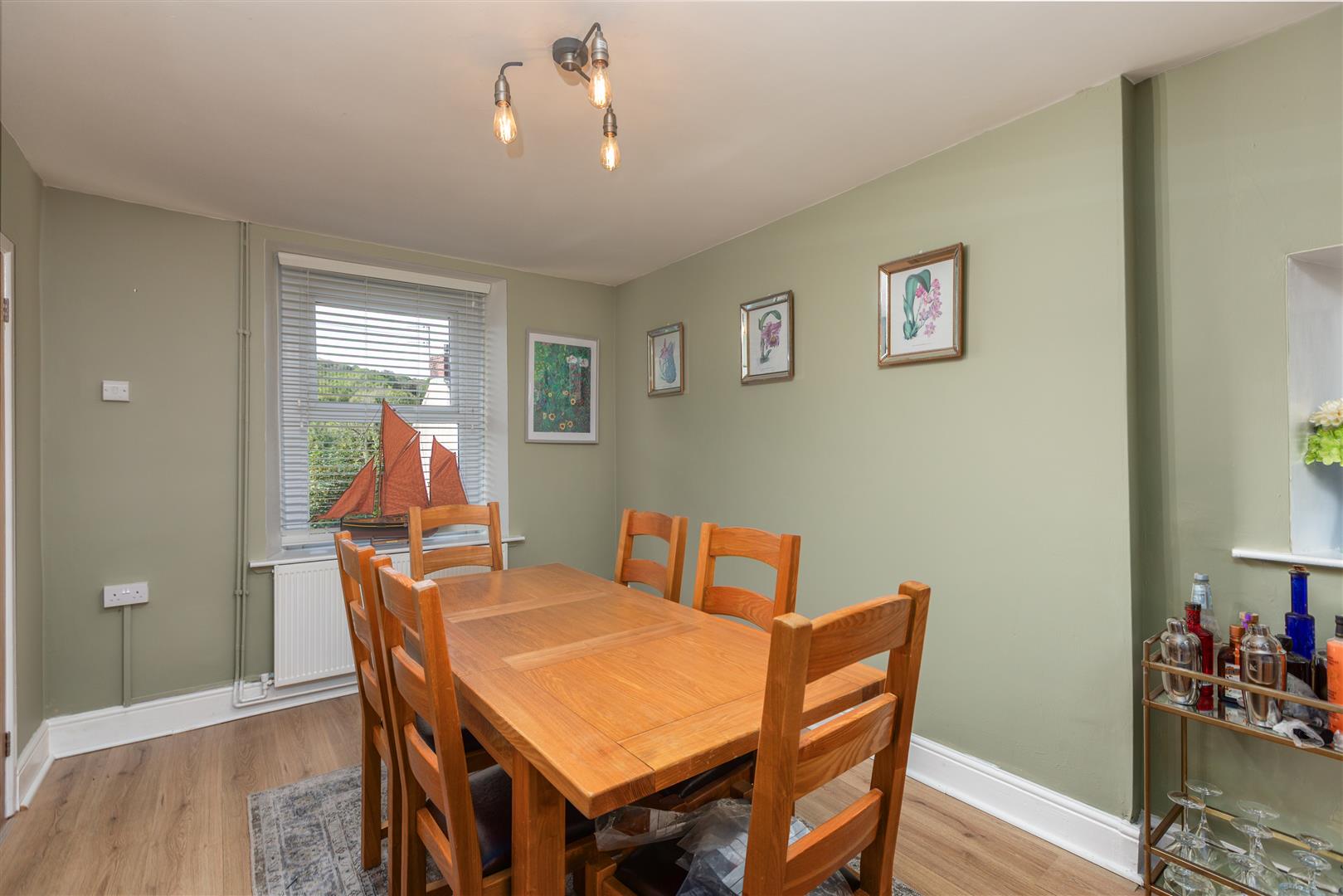 Commercial Road, Pontardawe, Swansea, SA8 4SL